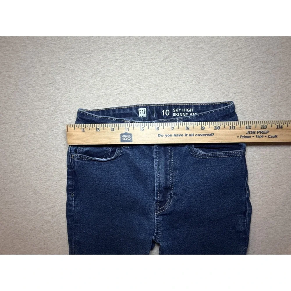 GAP Kids. Sky High Skinny Ankle. kid size 10. medium wash blue jeans